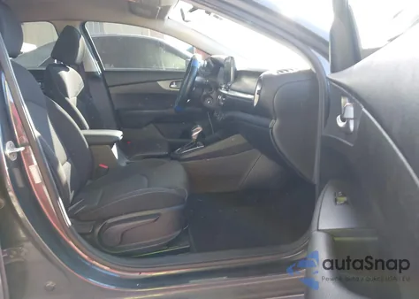 2021 Kia Forte Fe/Lxs from USA, damaged, VIN 3KPF24AD1ME359271